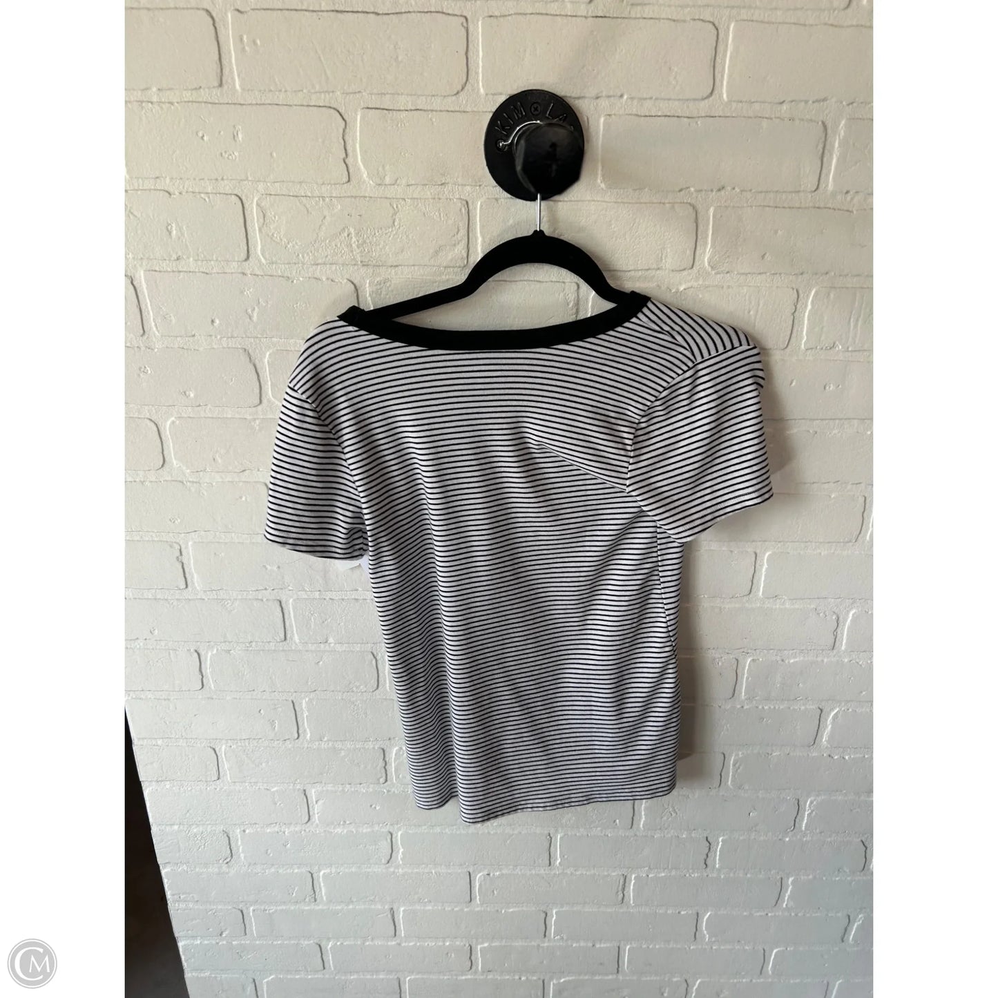 Top Short Sleeve Basic By Old Navy In Black & White, Size: S