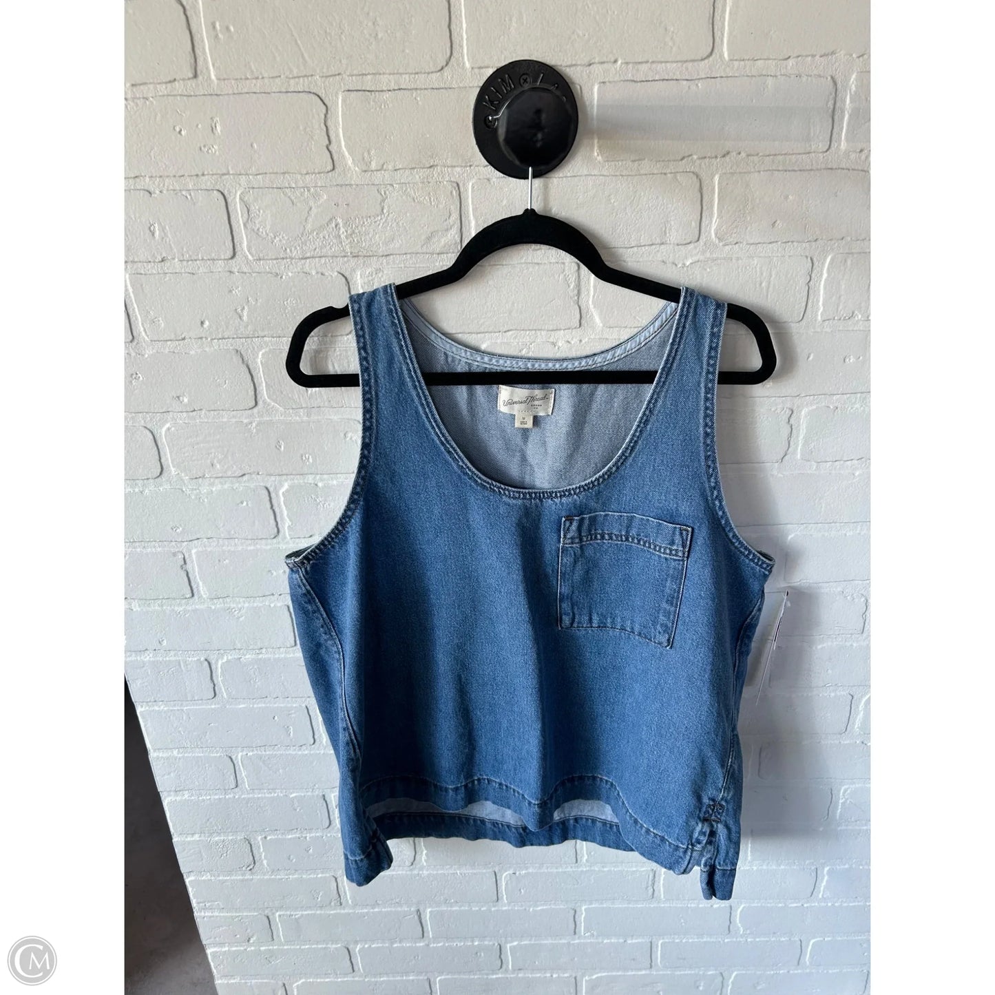 Top Sleeveless By Universal Thread In Blue Denim, Size: M
