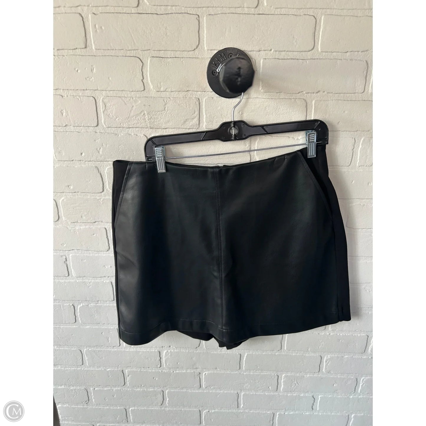 Skort By Cabi In Black, Size: 10
