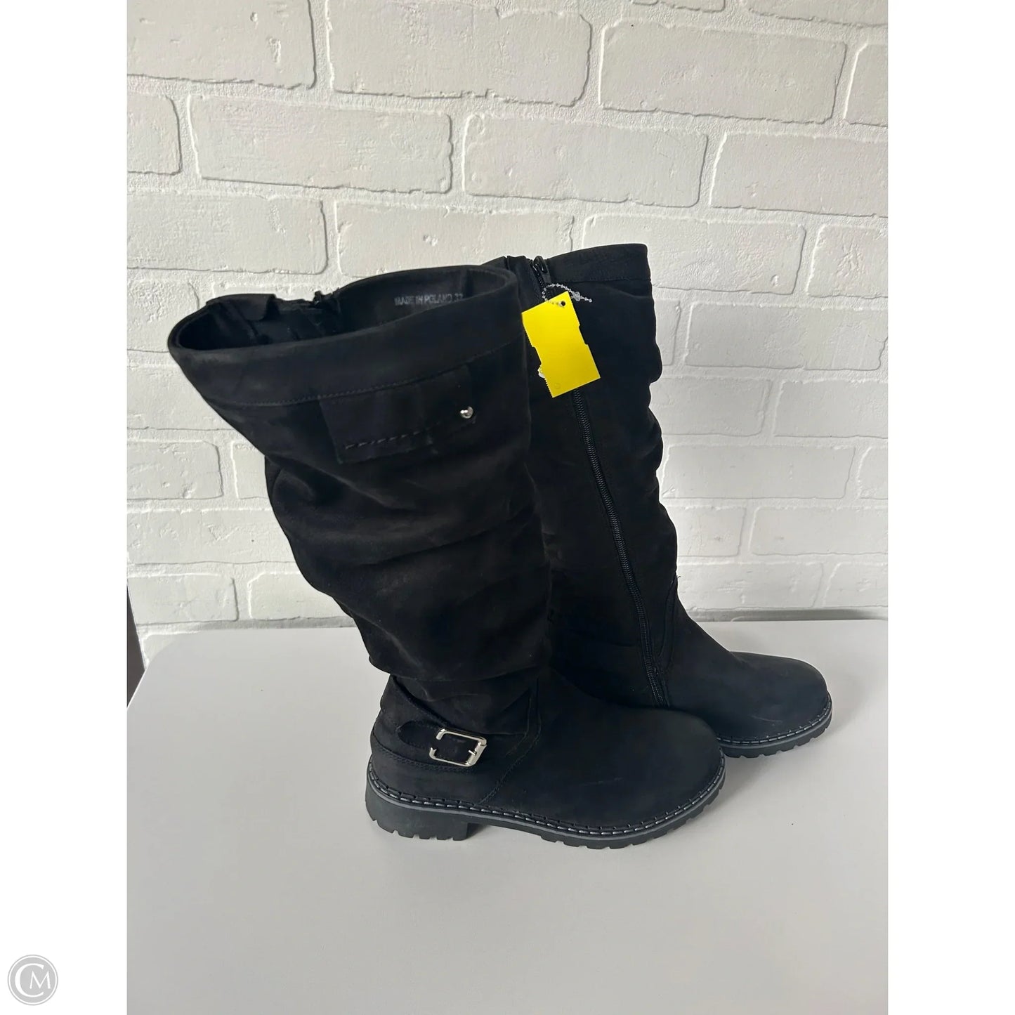 Boots Knee Flats By Clothes Mentor In Black, Size: 6.5