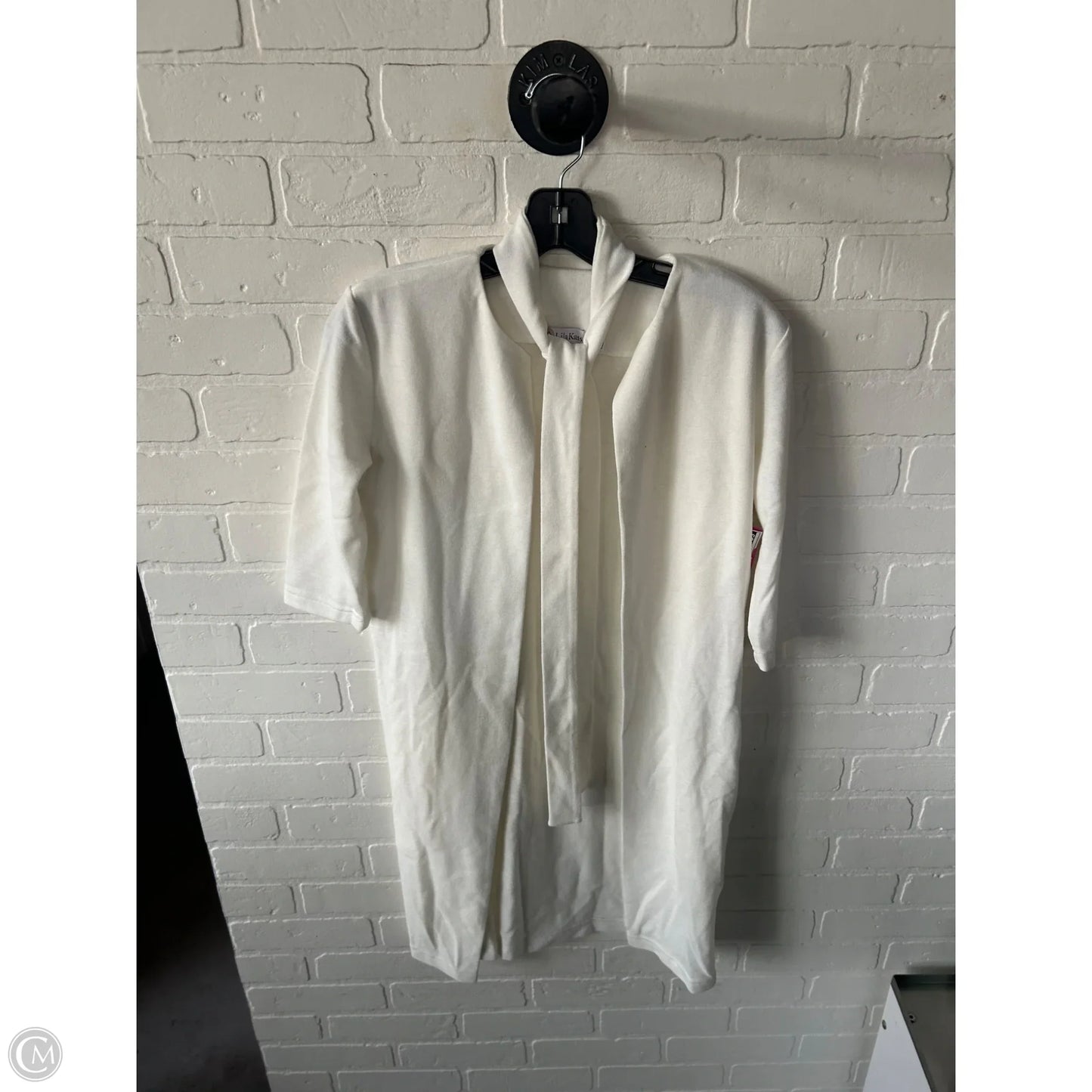 Sweater Cardigan By Clothes Mentor In White, Size: Xs