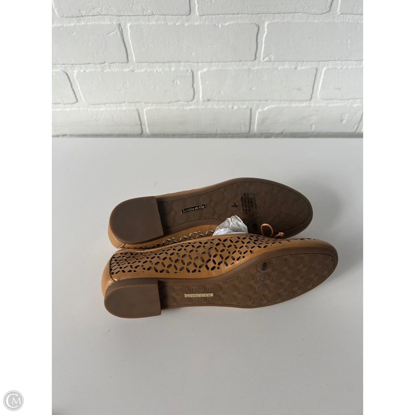 Shoes Flats By Louise Et Cie In Tan, Size: 6.5