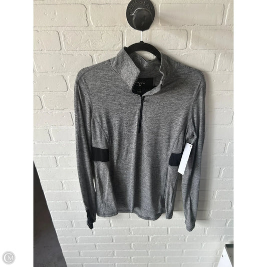 Athletic Top Long Sleeve Collar By Layer 8 In Grey, Size: L