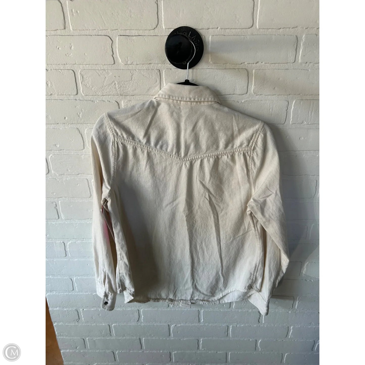 Top Long Sleeve By Old Navy In Cream, Size: S