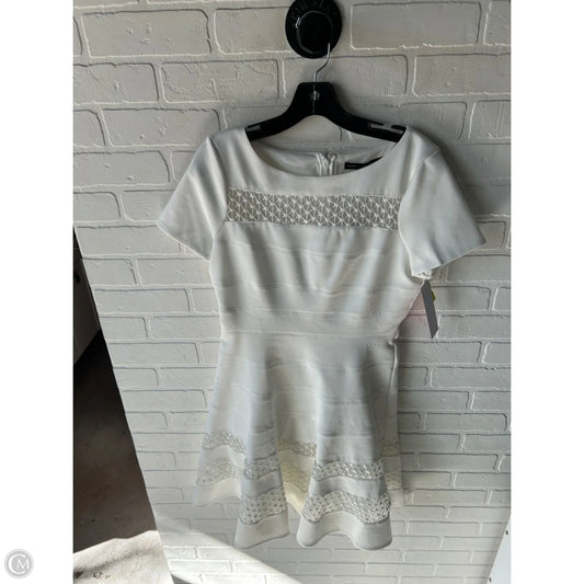 Dress Party Short By White House Black Market In White, Size: M