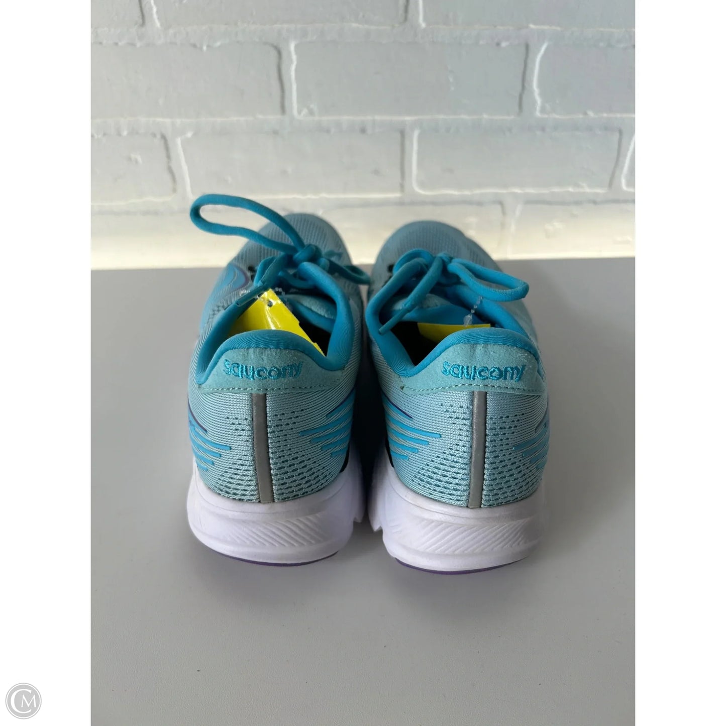 Shoes Athletic By Saucony In Blue, Size: 9.5