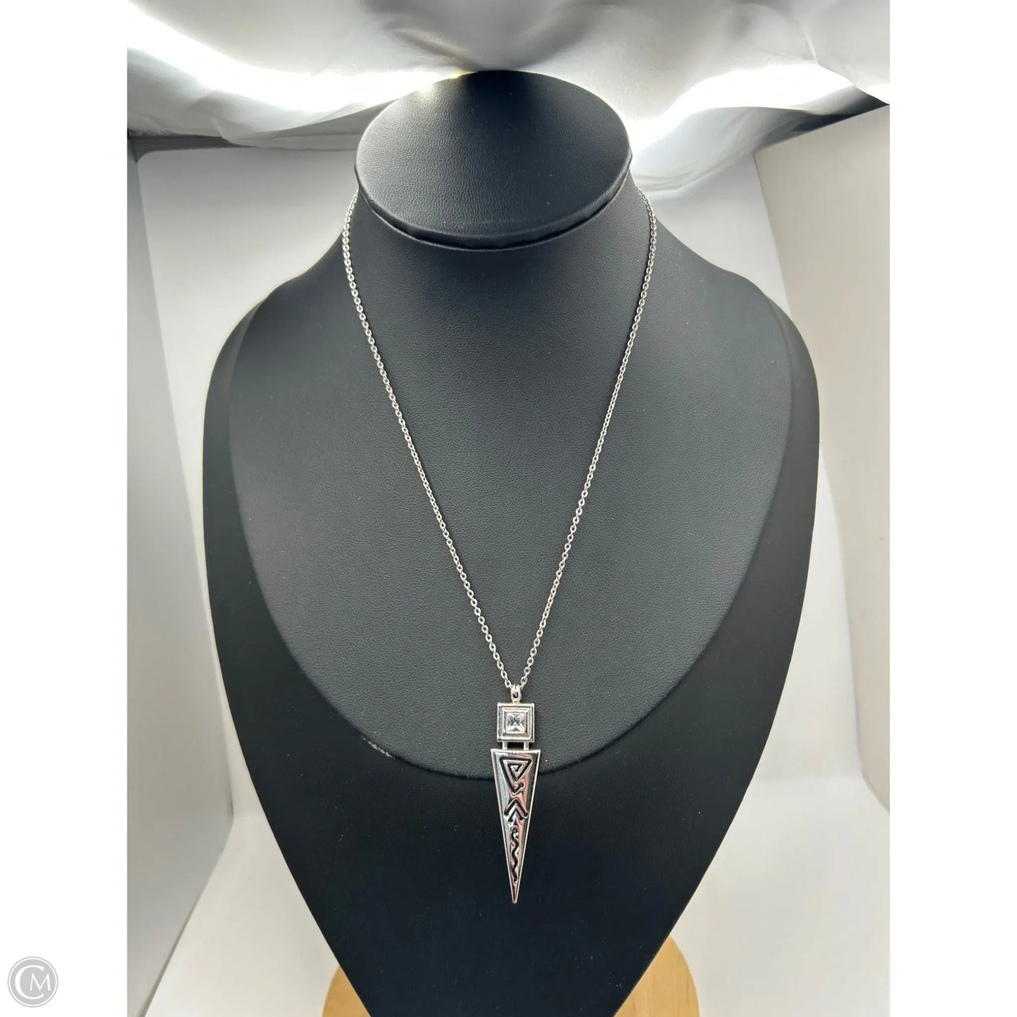 Necklace Pendant By Clothes Mentor