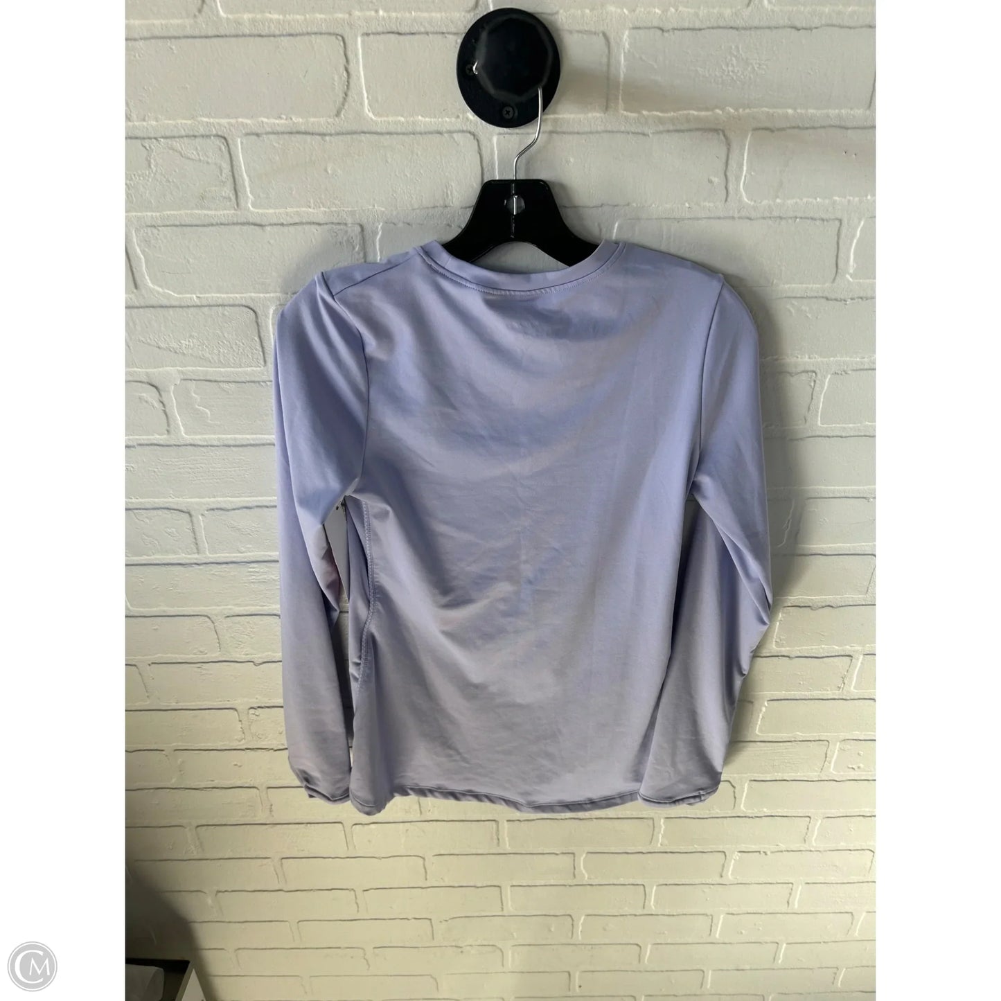 Athletic Top Long Sleeve Crewneck By Under Armour In Purple, Size: Xs