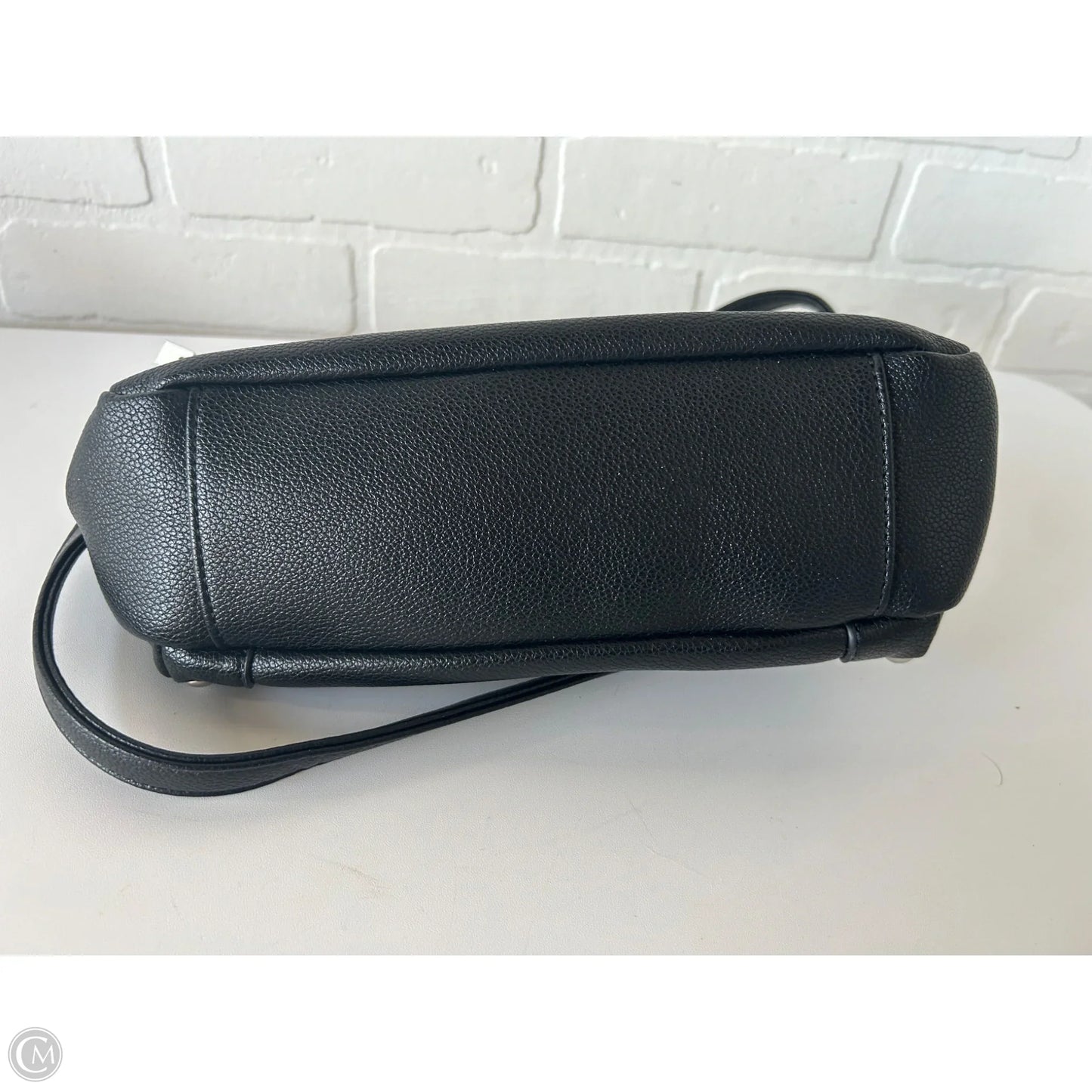 Crossbody By Clothes Mentor, Size: Medium