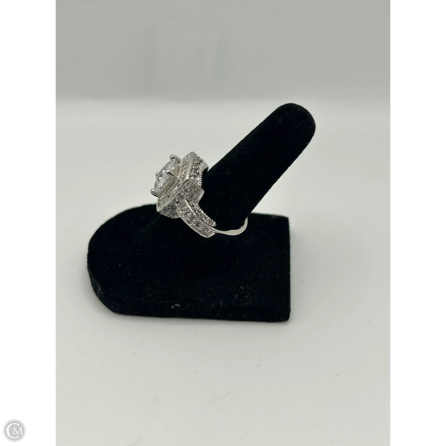 Ring Statement By Clothes Mentor, Size: 6