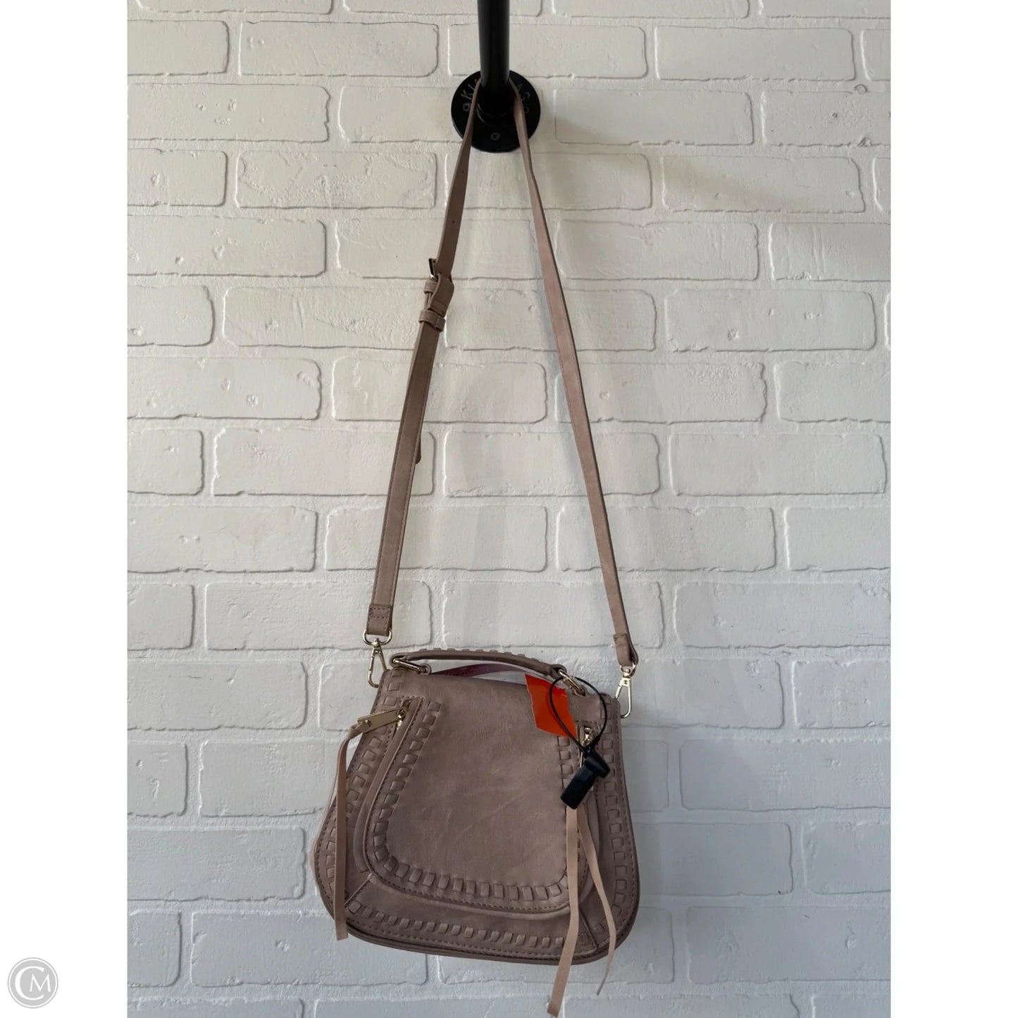 Crossbody By Urban Expressions, Size: Medium