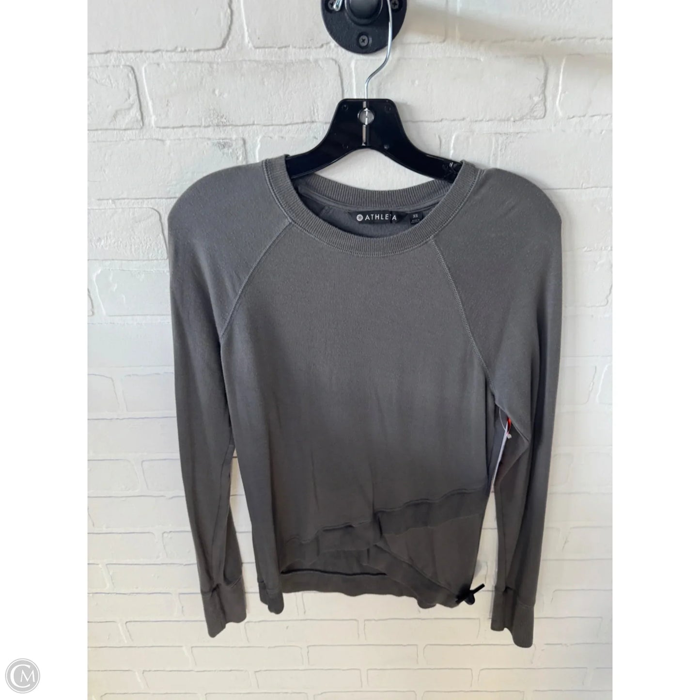 Athletic Sweatshirt Crewneck By Athleta In Grey, Size: Xs