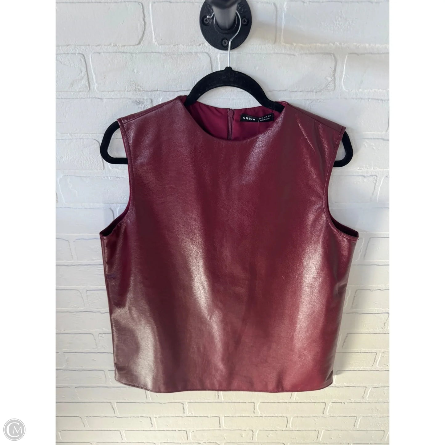 Top Sleeveless By Shein In Red, Size: S