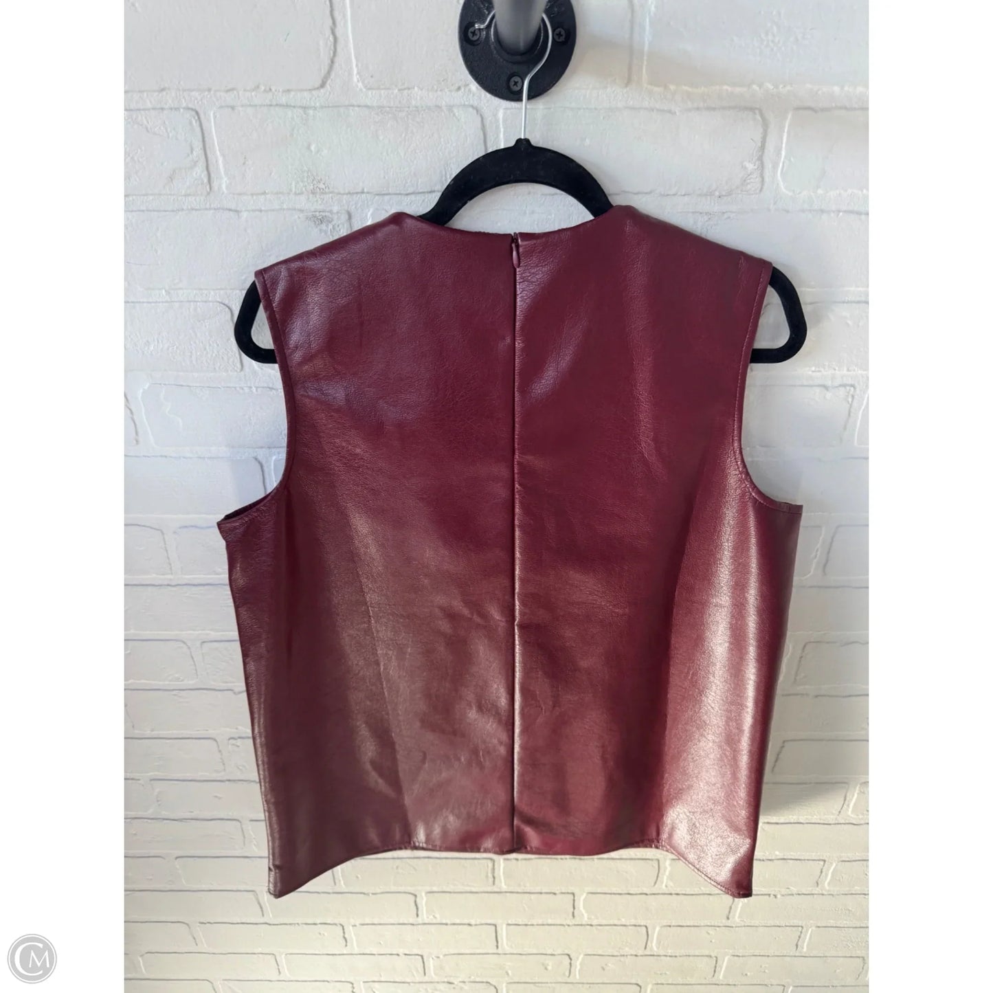 Top Sleeveless By Shein In Red, Size: S