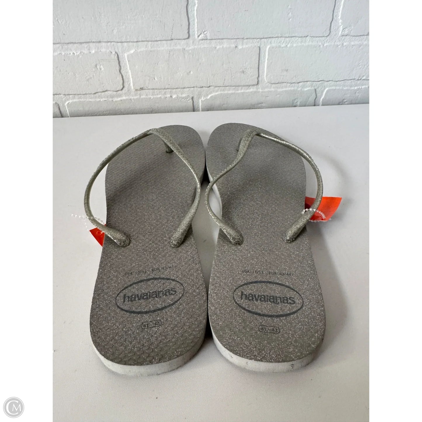 Sandals Flip Flops By Havaianas In Silver, Size: 11