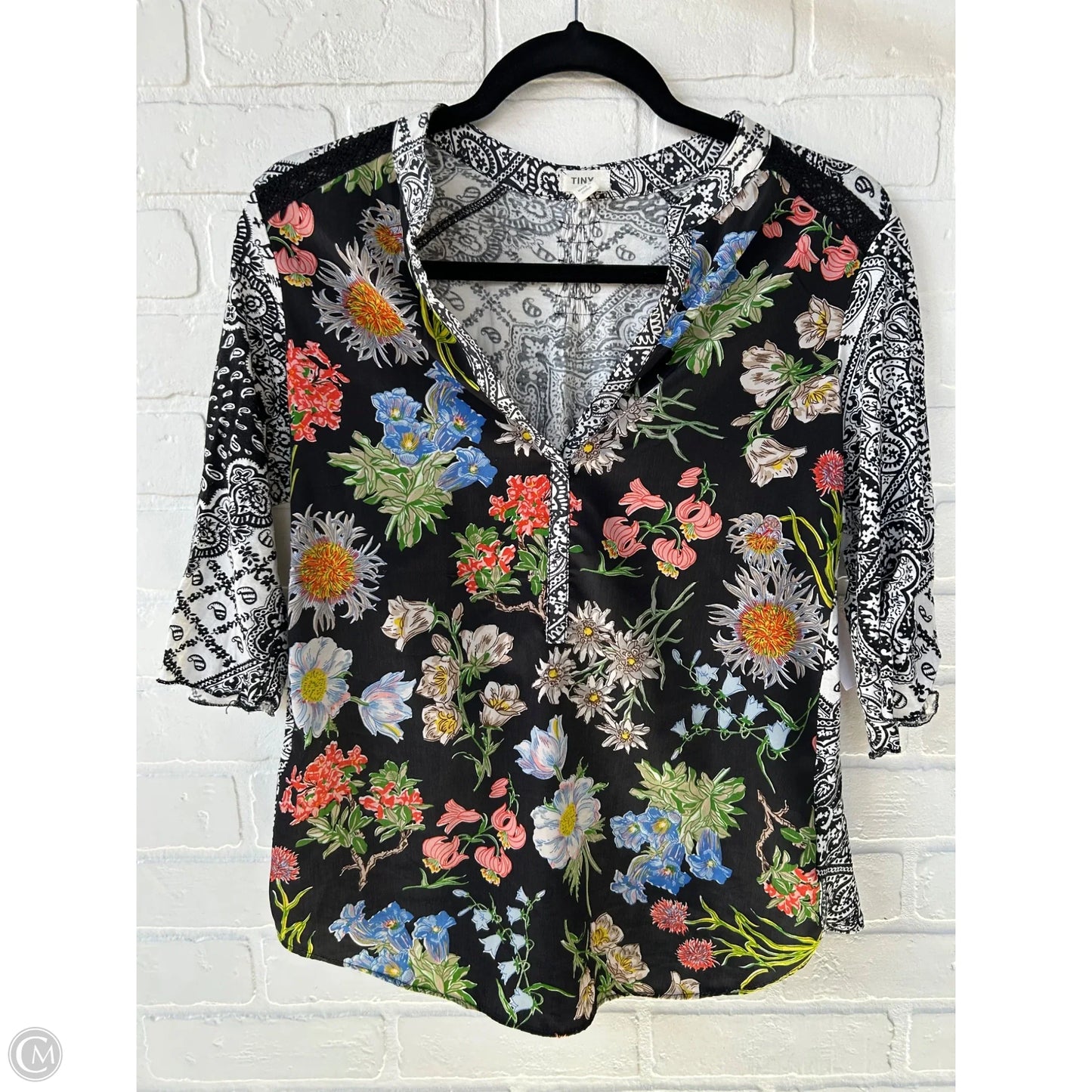 Top 3/4 Sleeve By Tiny In Black & White, Size: S