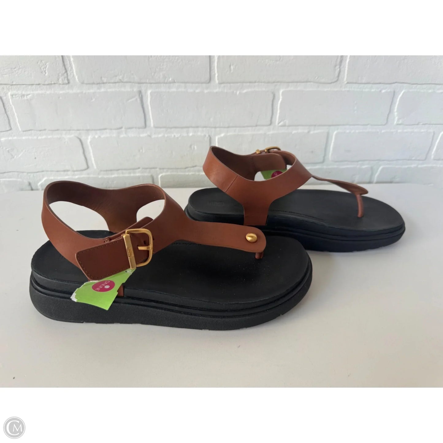 Sandals Flats By Fitflop In Black & Brown, Size: 10