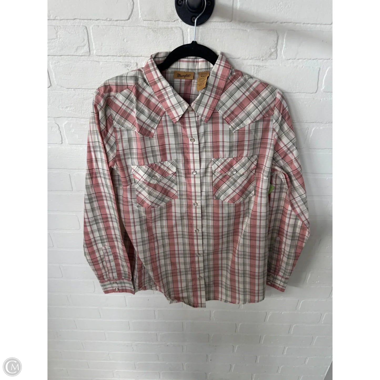 Top Long Sleeve By Wrangler In Pink & Tan, Size: M