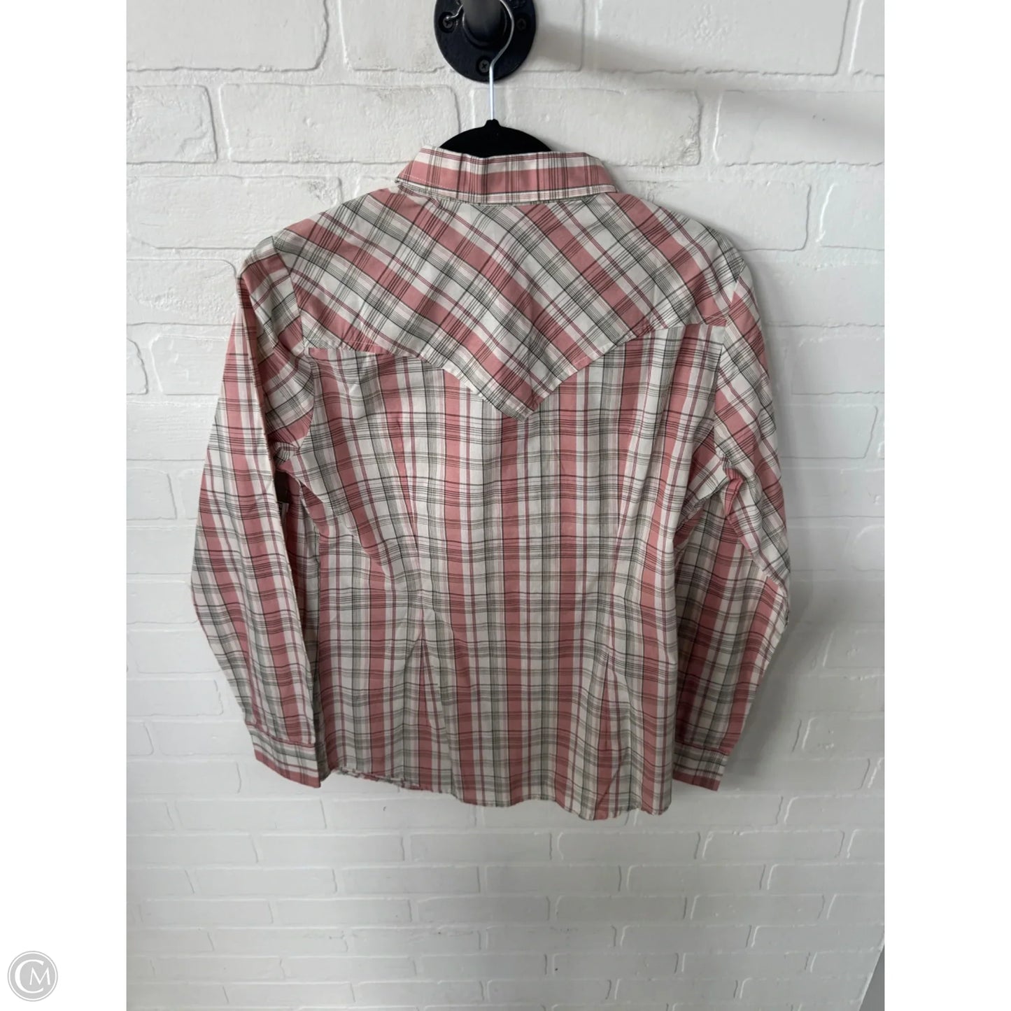 Top Long Sleeve By Wrangler In Pink & Tan, Size: M