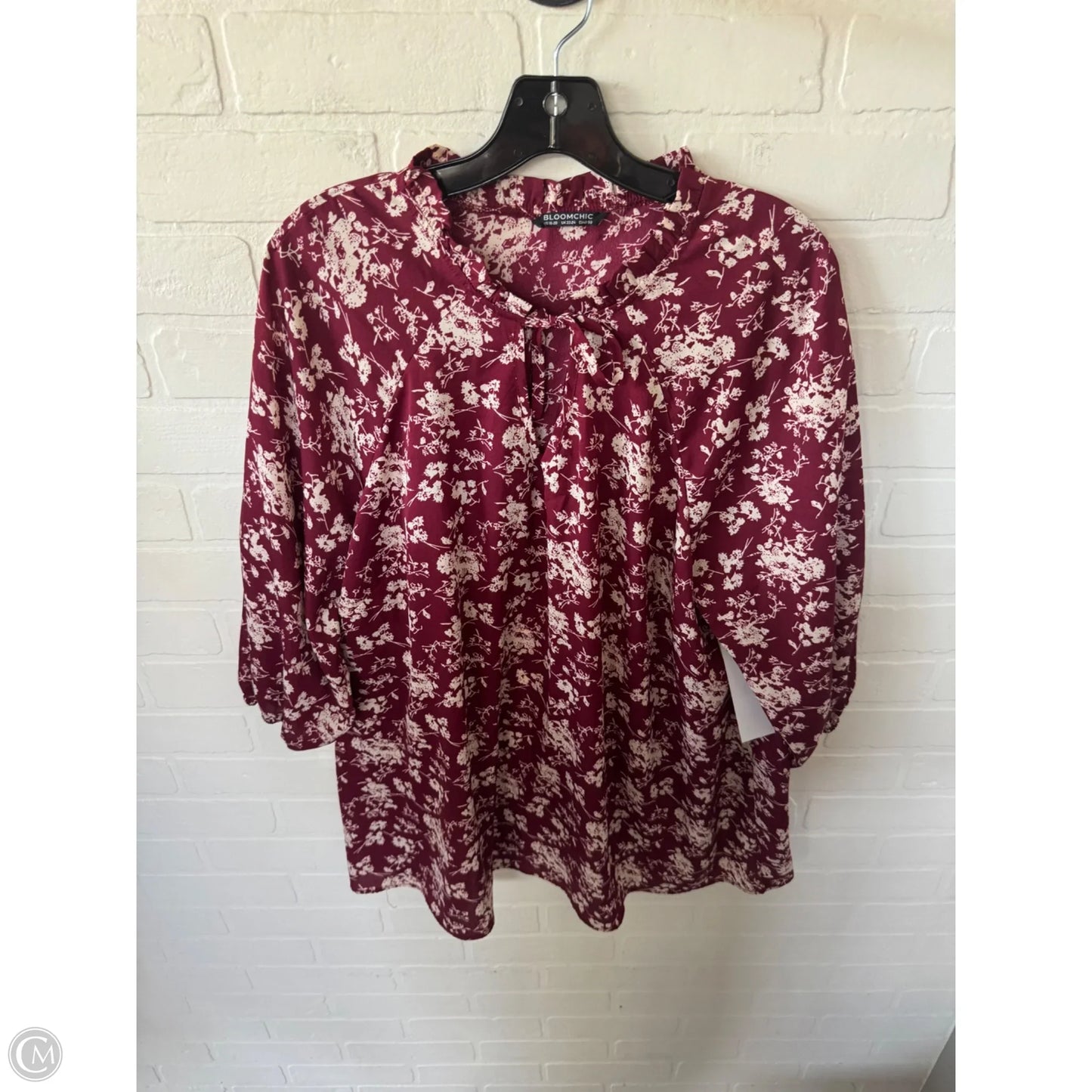 Top Short Sleeve By Bloomchic In Red & White, Size: 1x