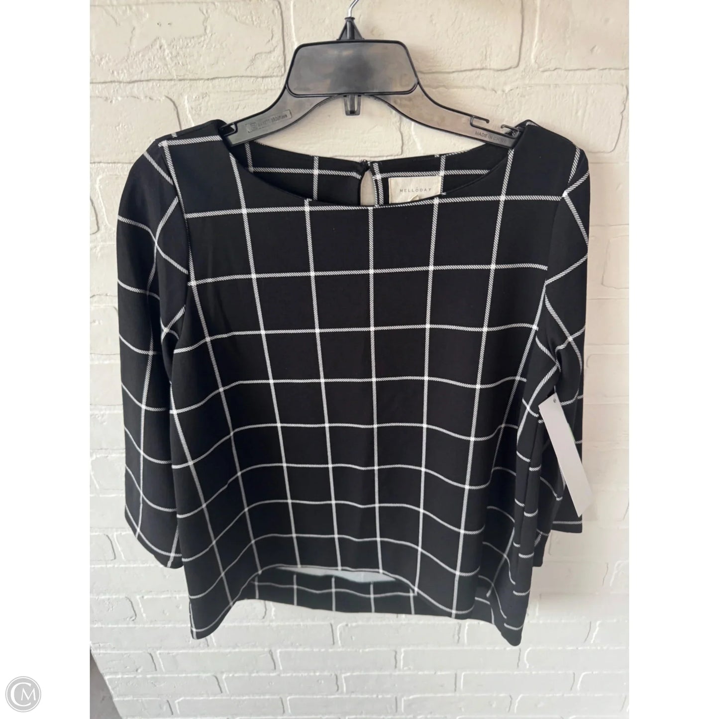 Top Long Sleeve By Melloday In Black & White, Size: M