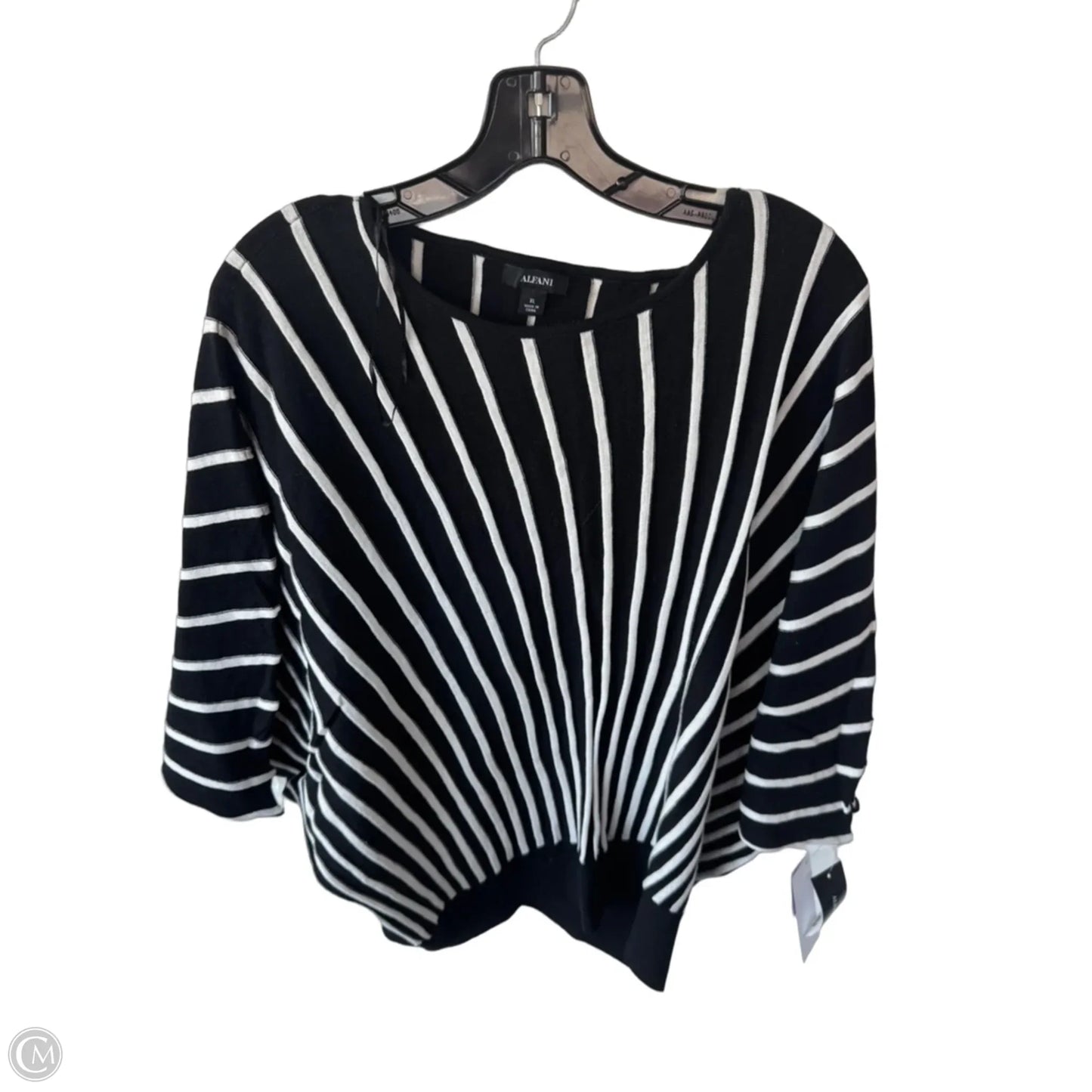 Sweater Short Sleeve By Alfani In Black & White, Size: Xl