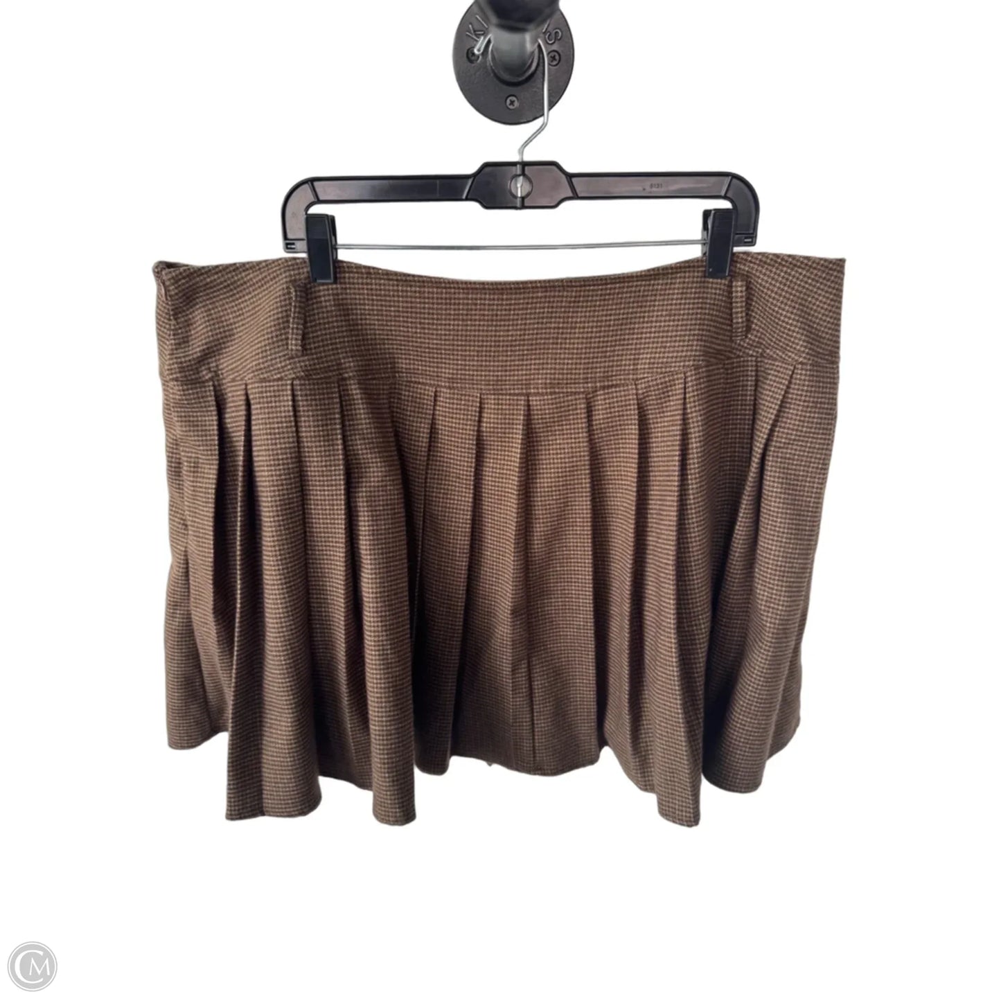 Skirt Mini & Short By Cider In Brown, Size: 22