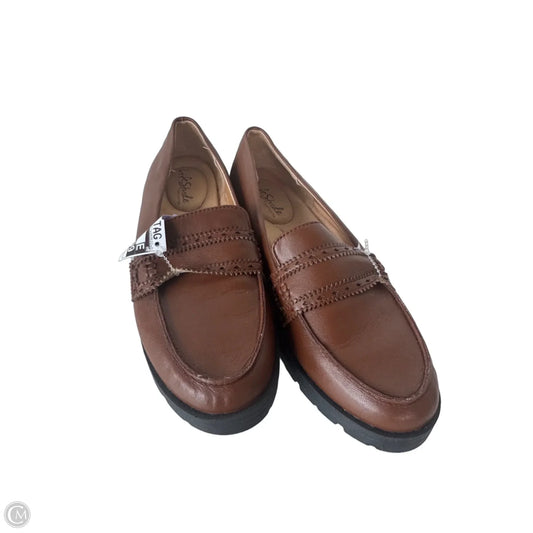 Shoes Flats By Life Stride In Brown, Size: 7.5