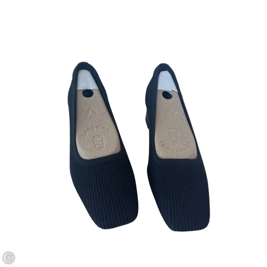 Shoes Heels Block By Vivaia In Black, Size: 10.5