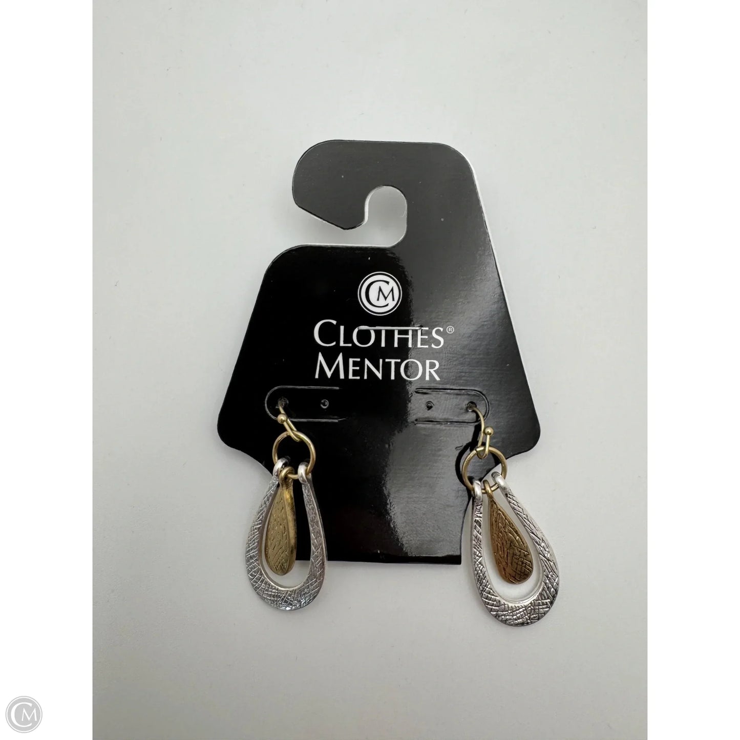 Earrings Dangle/drop By Clothes Mentor