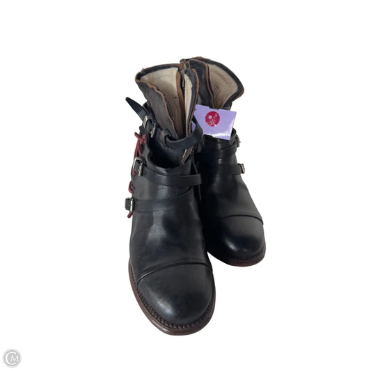Boots Ankle Heels By Freebird In Black & Red, Size: 10