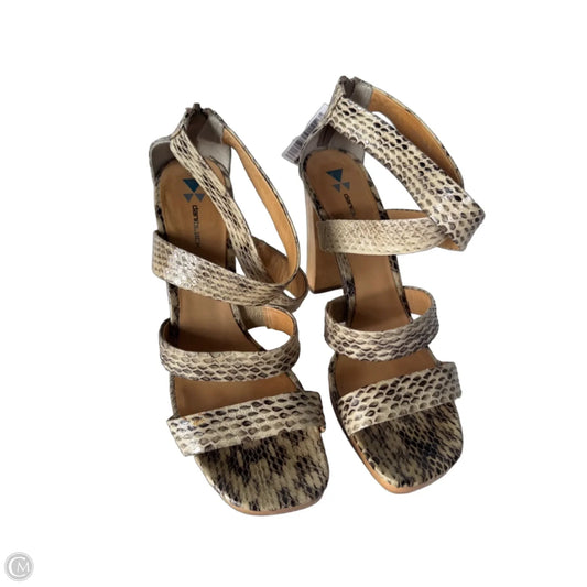 Sandals Heels Block By Clothes Mentor In Snakeskin Print, Size: 8.5