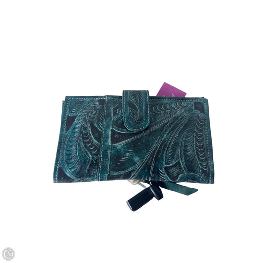 Wallet By Cmc, Size: Large