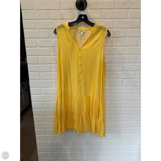 Dress Casual Short By Nine West In Yellow, Size: L