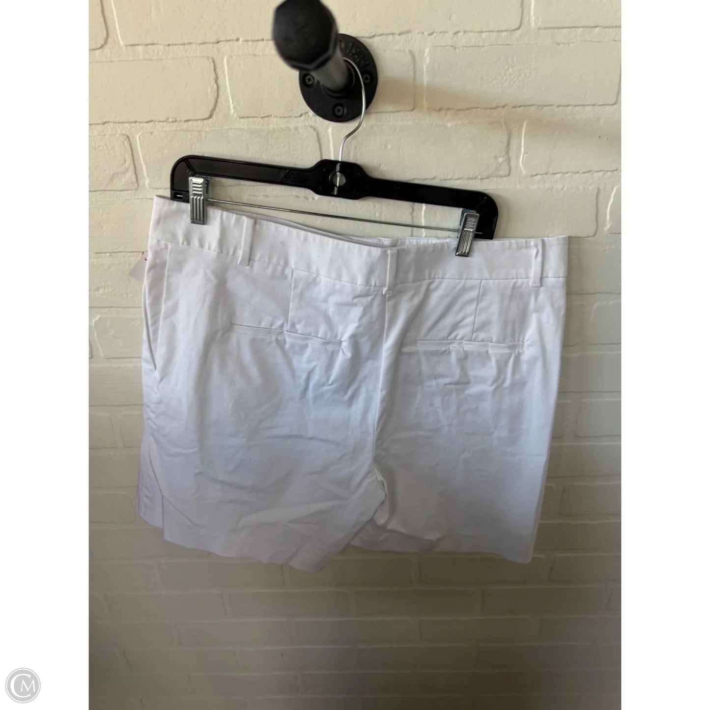 Shorts By Ann Taylor In White, Size: 14