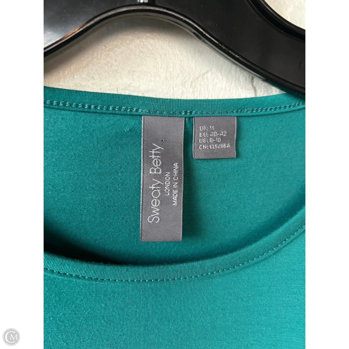 Athletic Top Long Sleeve Crewneck By Sweaty Betty In Green, Size: M