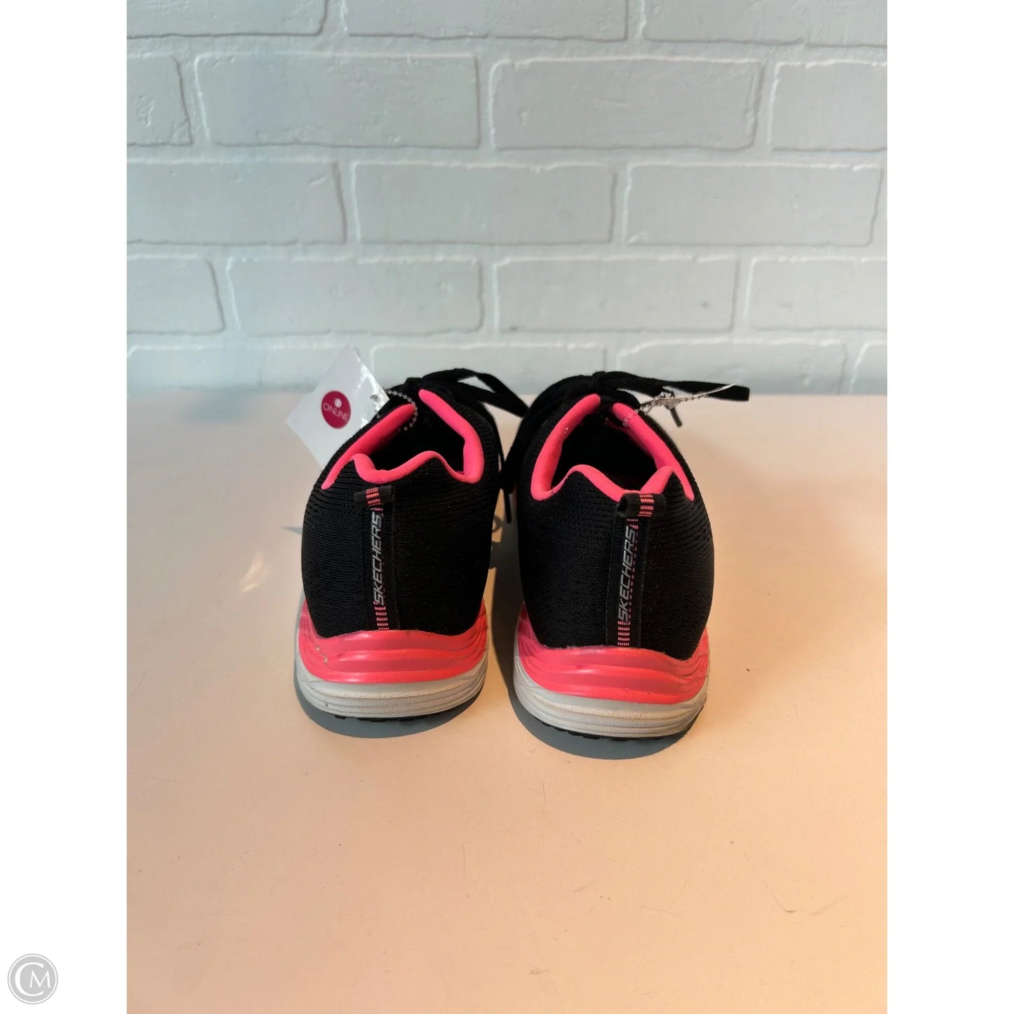 Shoes Athletic By Skechers In Black, Size: 10