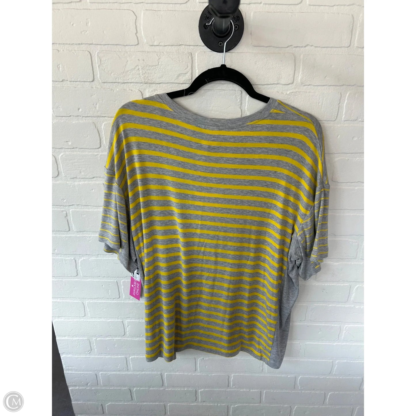 Top Short Sleeve By Cabi In Grey & Yellow, Size: S