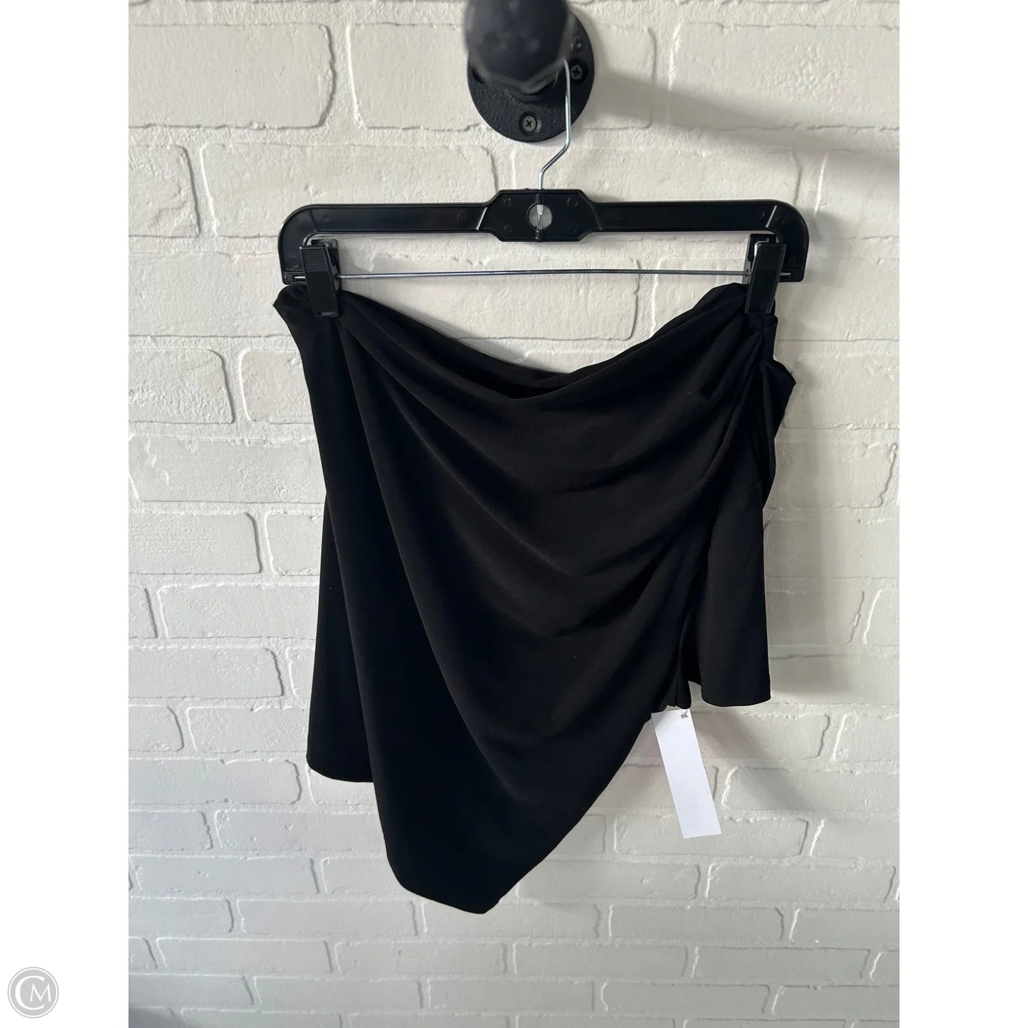 Top Short Sleeve By Halogen In Black, Size: M