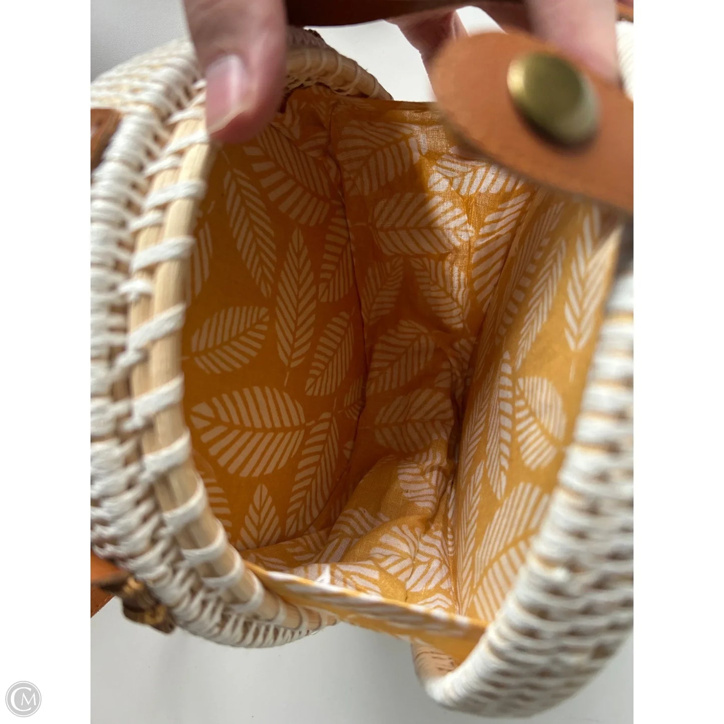 Crossbody By Clothes Mentor, Size: Small