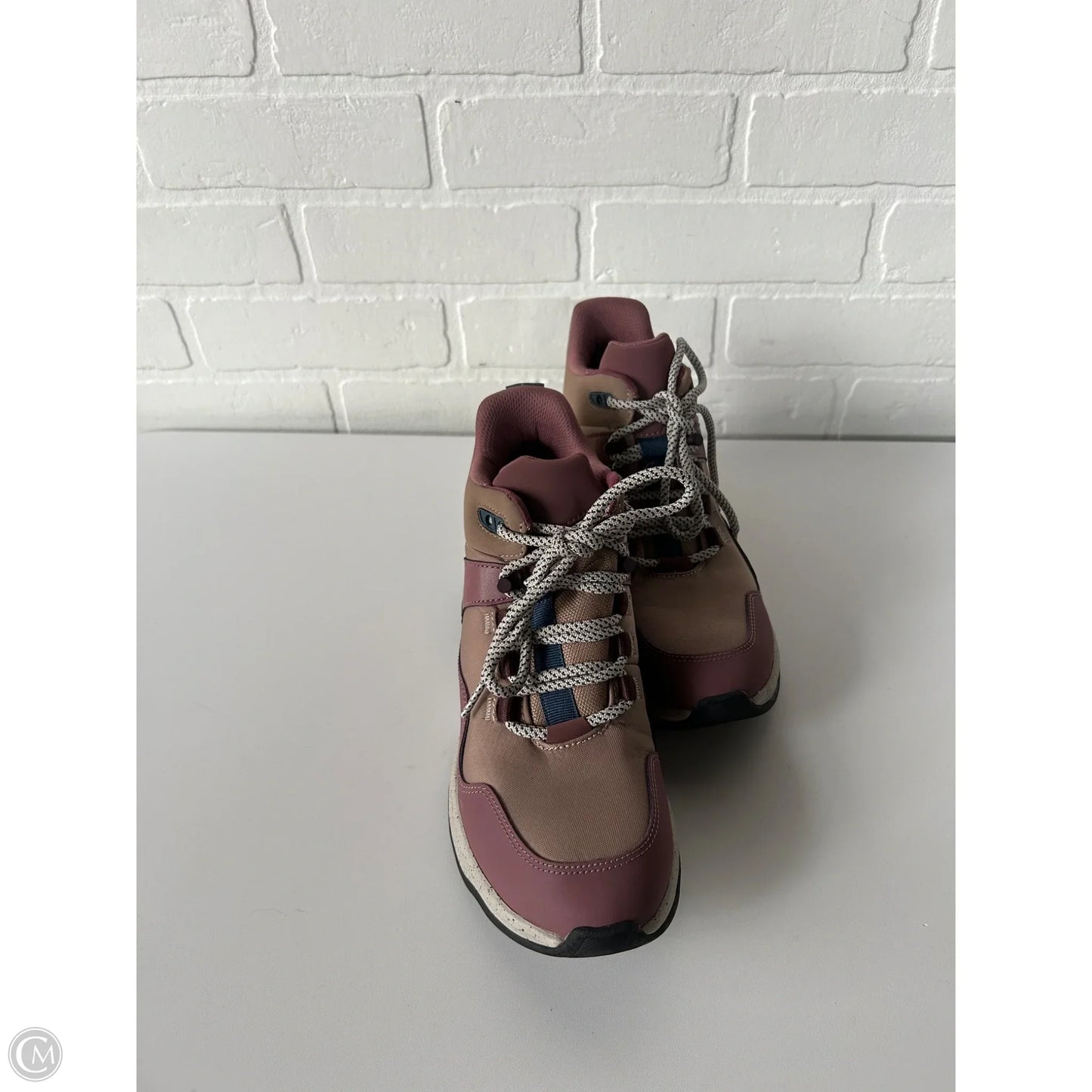 Shoes Sneakers By Clarks In Pink & Tan, Size: 8.5