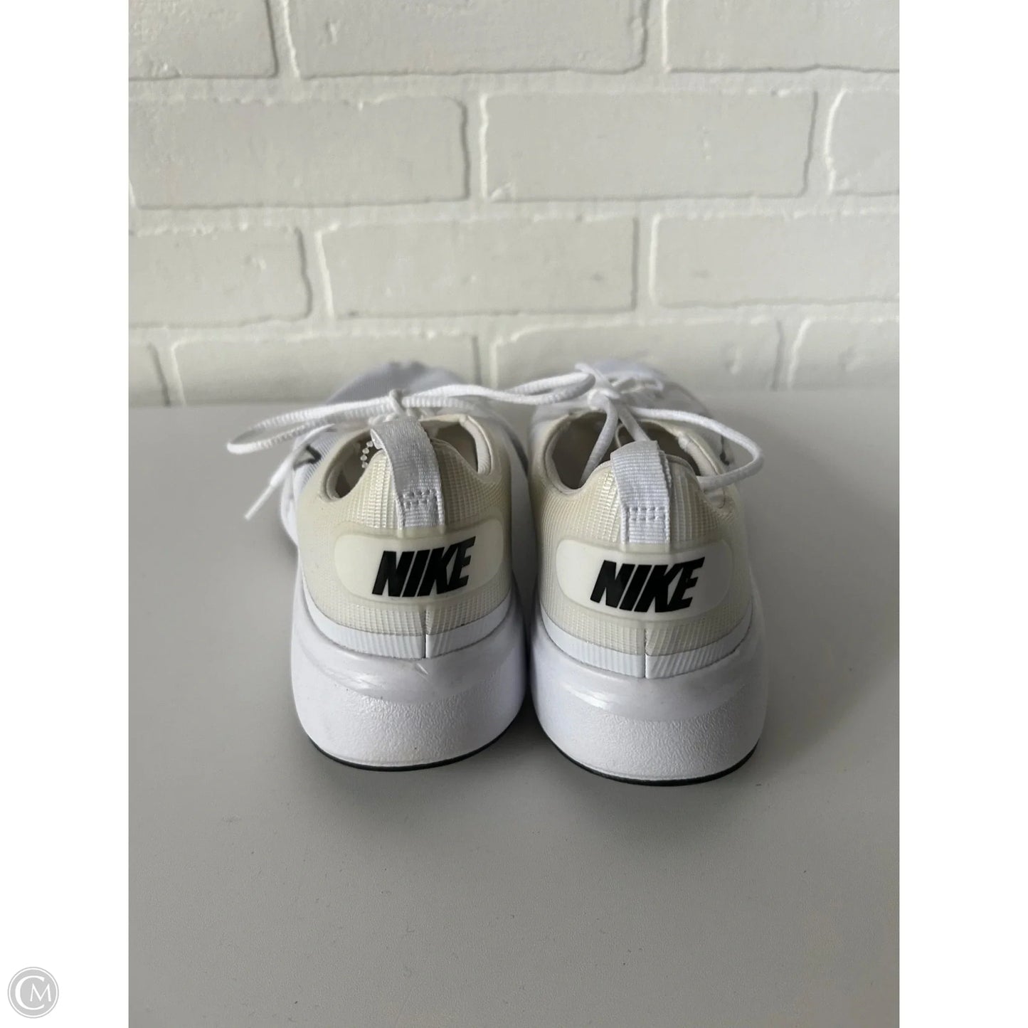 Shoes Athletic By Nike In White, Size: 7.5