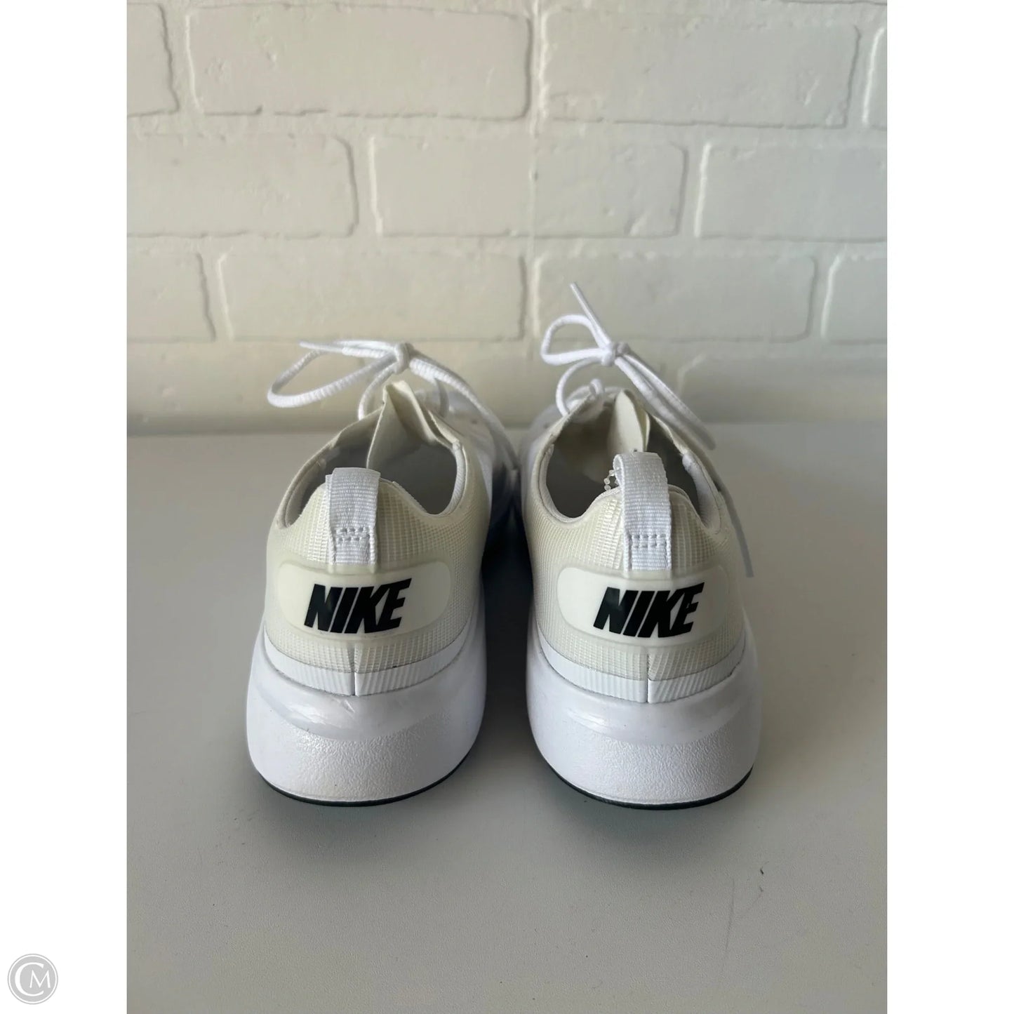 Shoes Athletic By Nike In White, Size: 7.5