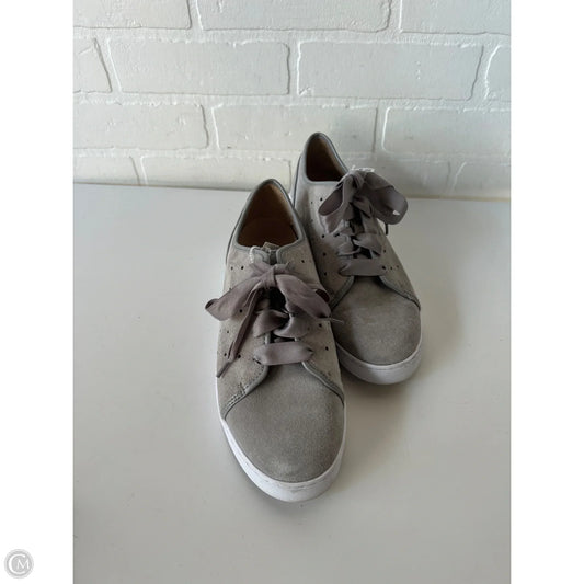 Shoes Sneakers By Vionic In Grey, Size: 9.5
