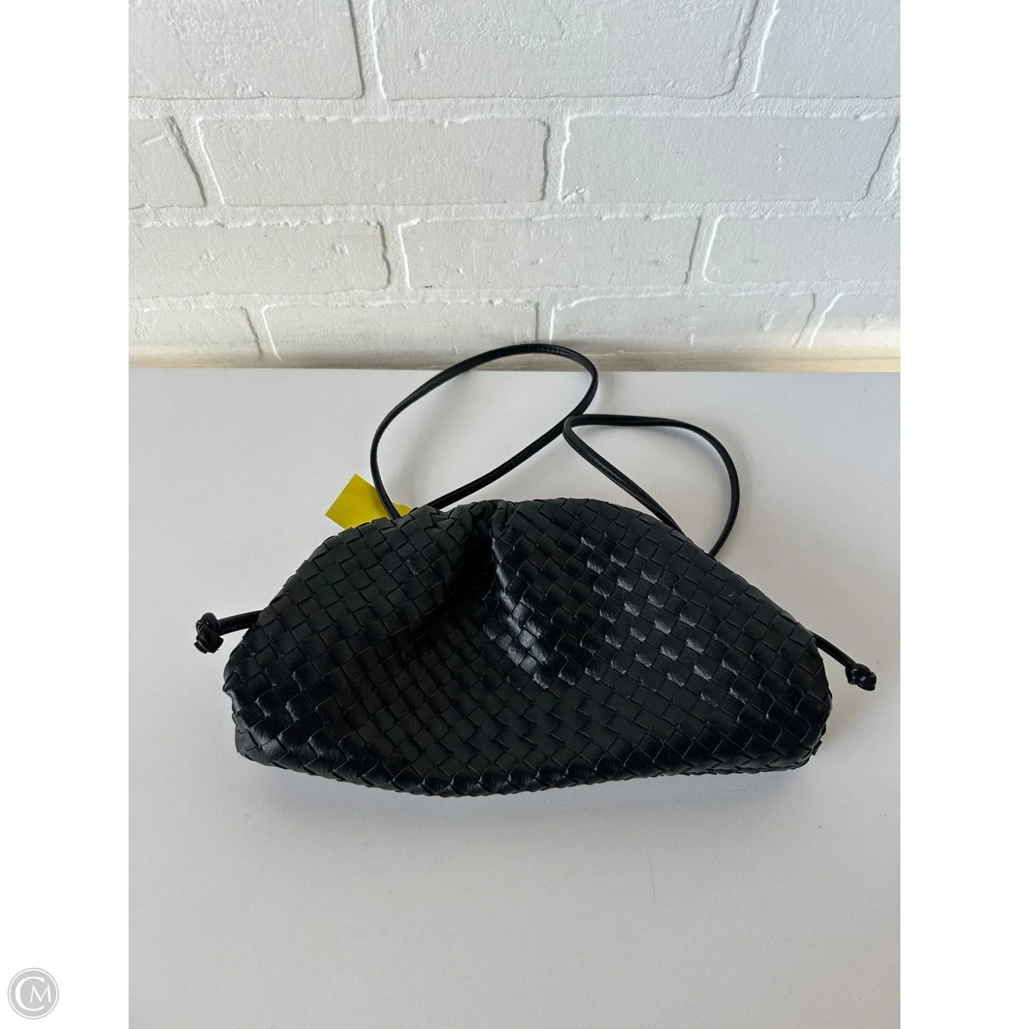 Crossbody By Clothes Mentor, Size: Small