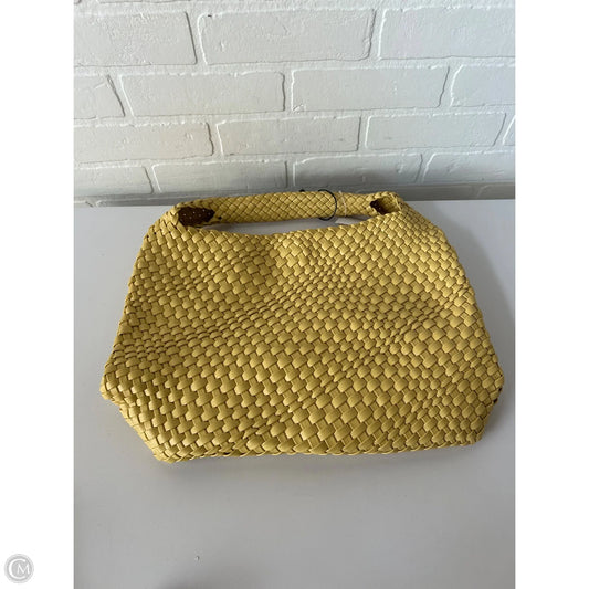 Handbag By Clothes Mentor, Size: Medium