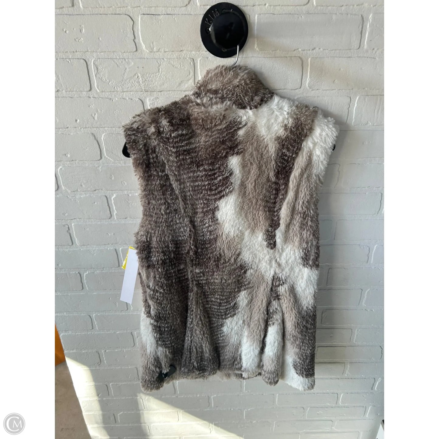 Vest Faux Fur & Sherpa By Cabi In Brown & Cream, Size: M