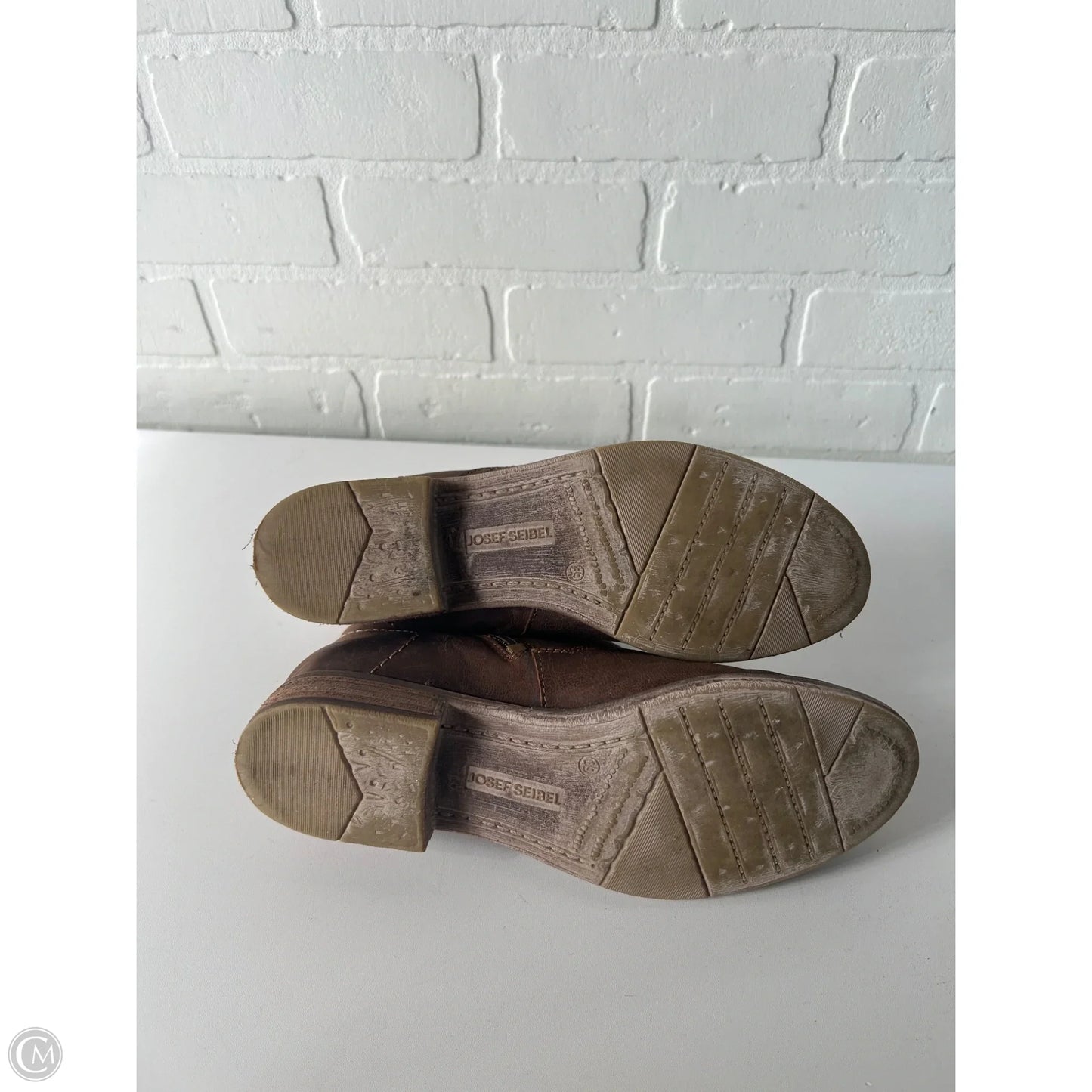 Boots Ankle Flats By Josef Seibel In Brown, Size: 8.5