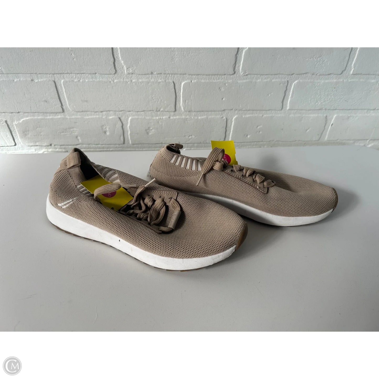 Shoes Sneakers By Nautica In Tan, Size: 7.5