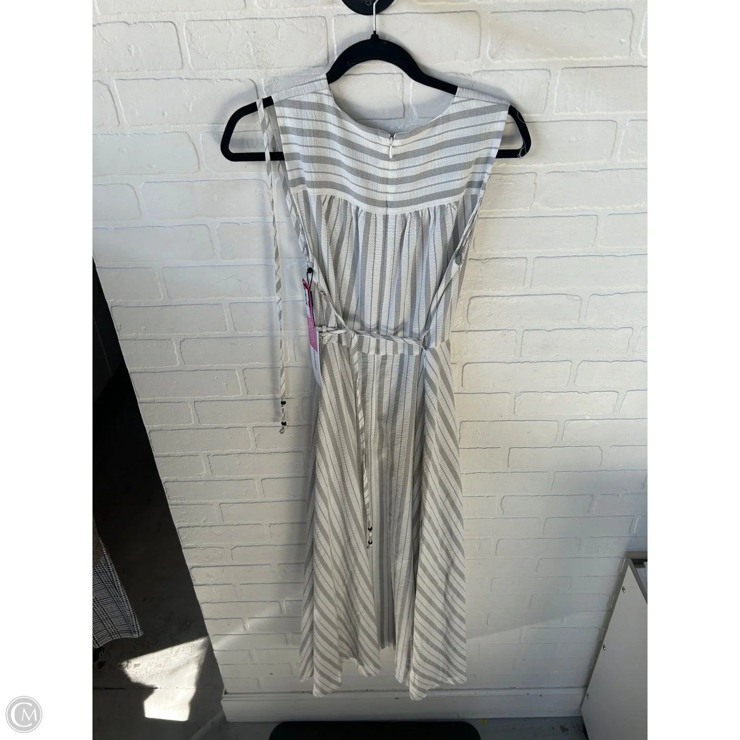 Dress Casual Maxi By Calvin Klein In Grey & White, Size: M